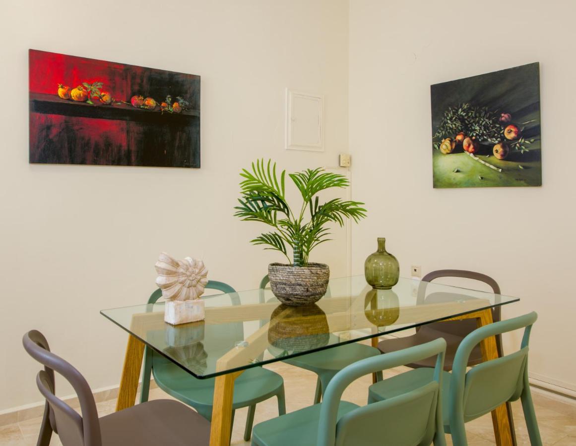Center Manolia Dream 3 Bedroom Apartment 100M Away From The Beach Chania  Exterior photo