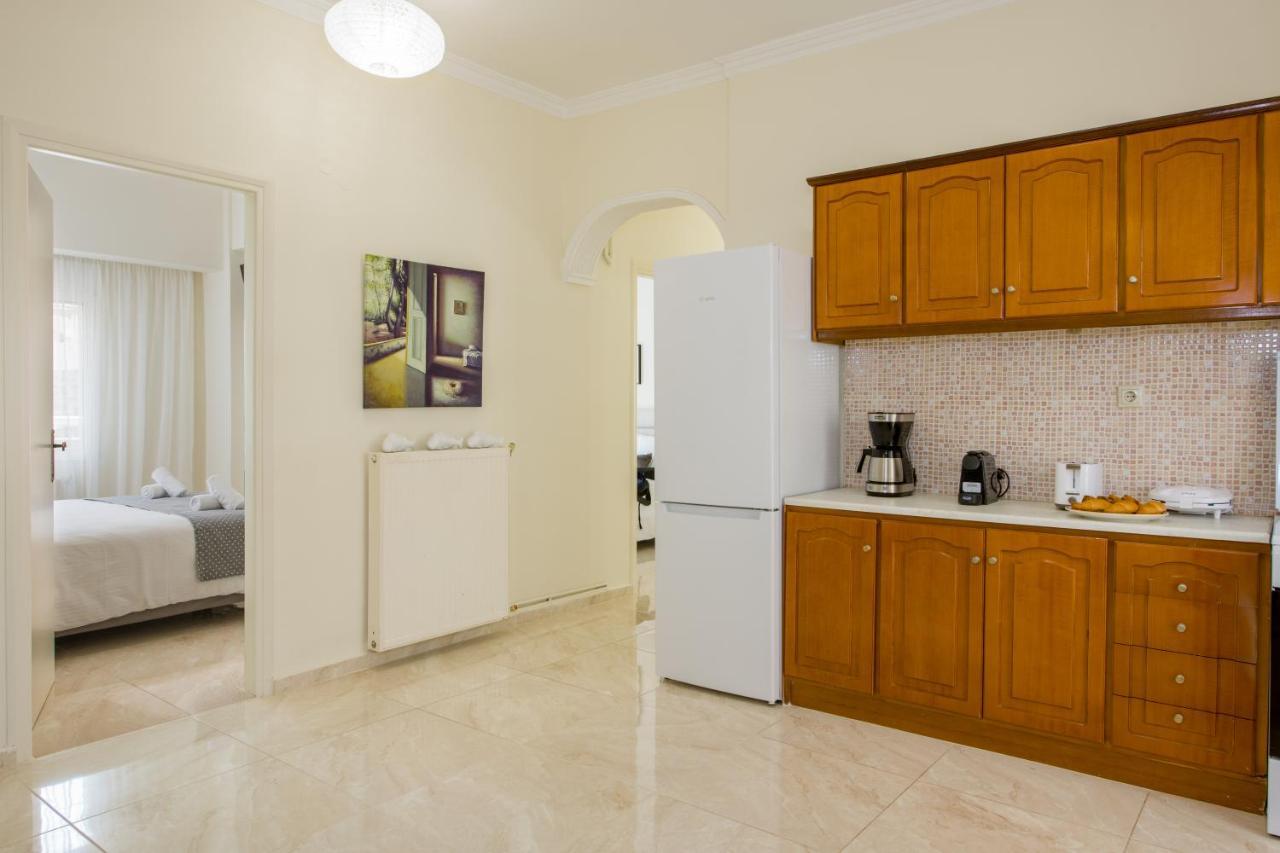 Center Manolia Dream 3 Bedroom Apartment 100M Away From The Beach Chania  Exterior photo